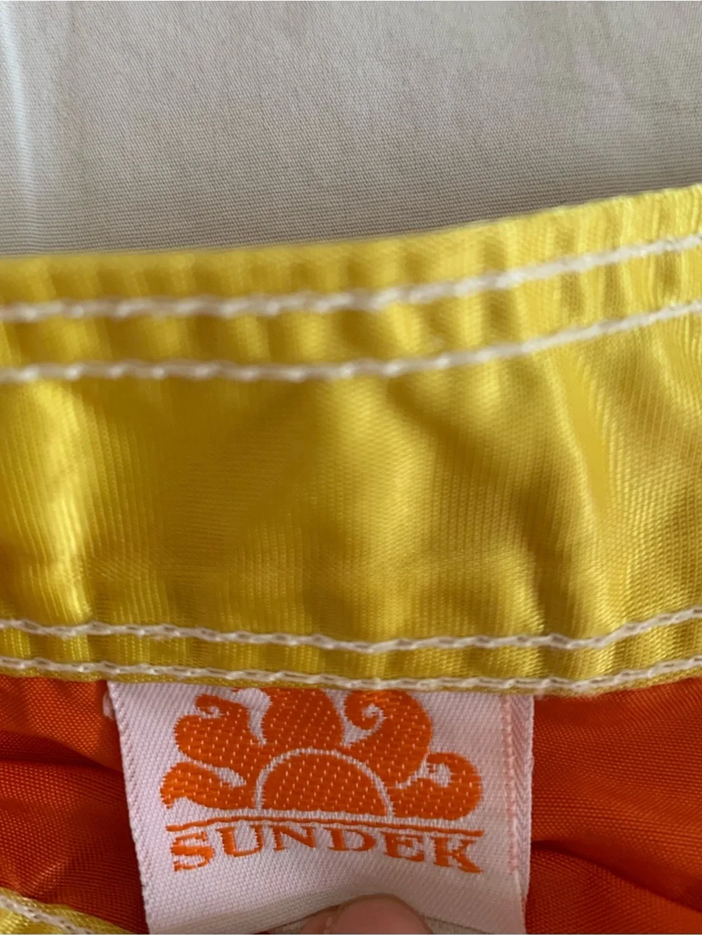 Vintage 70s/80s Kids Sundek Rainbow Board shorts 6/7T